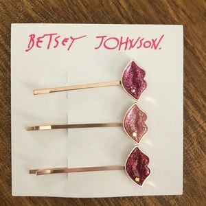 Betsey Johnson hair accessories! Brand new w/ tag!